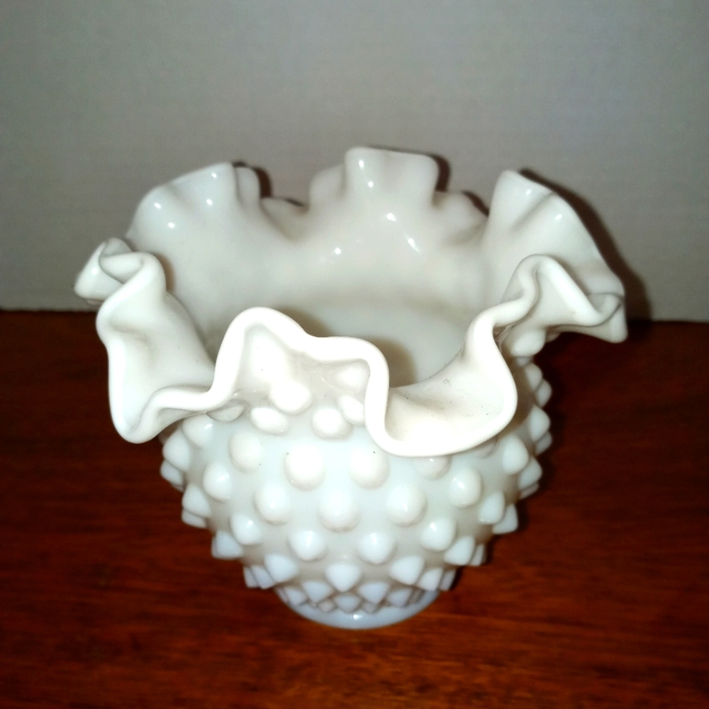 Vintage Fenton Hobnail Ruffled Top Vase Bowl